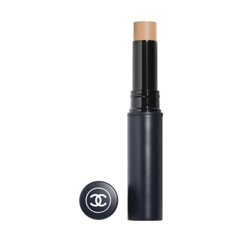 chanelle de chanel concealer.